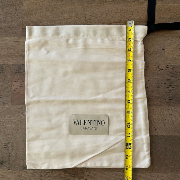 Valentino Garavani Ivory Storage Bags - Picture 2 of 4